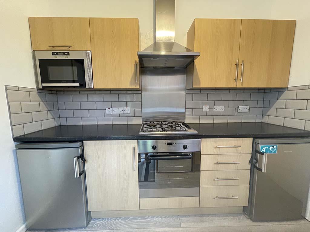 1 bedroom flat Let Agreed in Barnoldswick - Kitchen